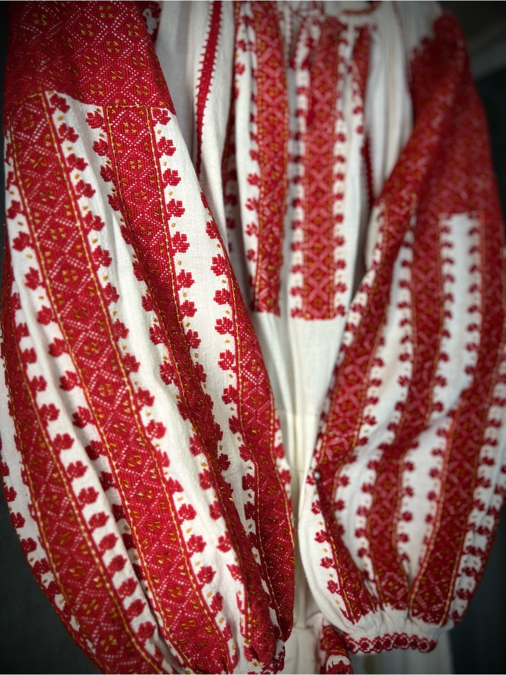 Ie Romanian traditional antique Embroidered Boho Peasant Blouse in Red and White